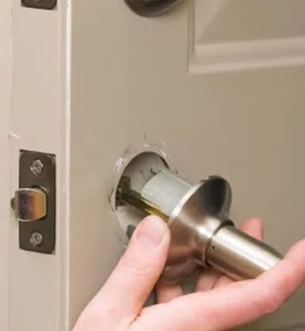 Lock Key Store Fort Lauderdale, FL 954-366-2212 - 11-Residential-Locksmith